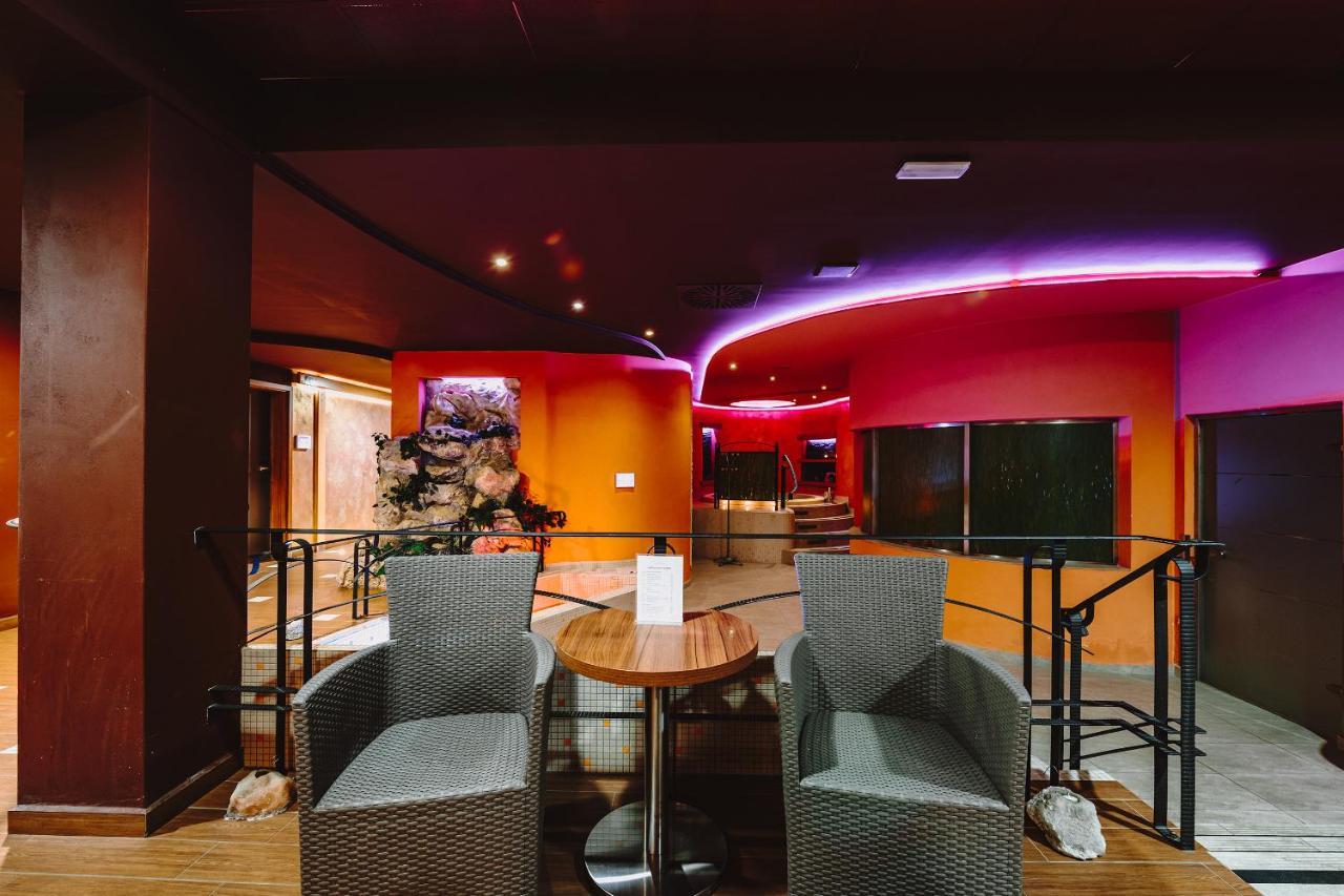 Hotel Palcat Tábor Dış mekan fotoğraf